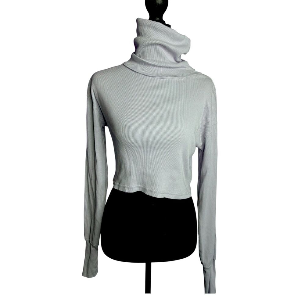 Brandy Melville Womens Blue Cropped Long Sleeve Turtleneck Top - M Pastel Cotton